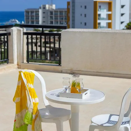 Seagull Apartahotel